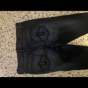 Level 99 skinny dark wash jeans 28